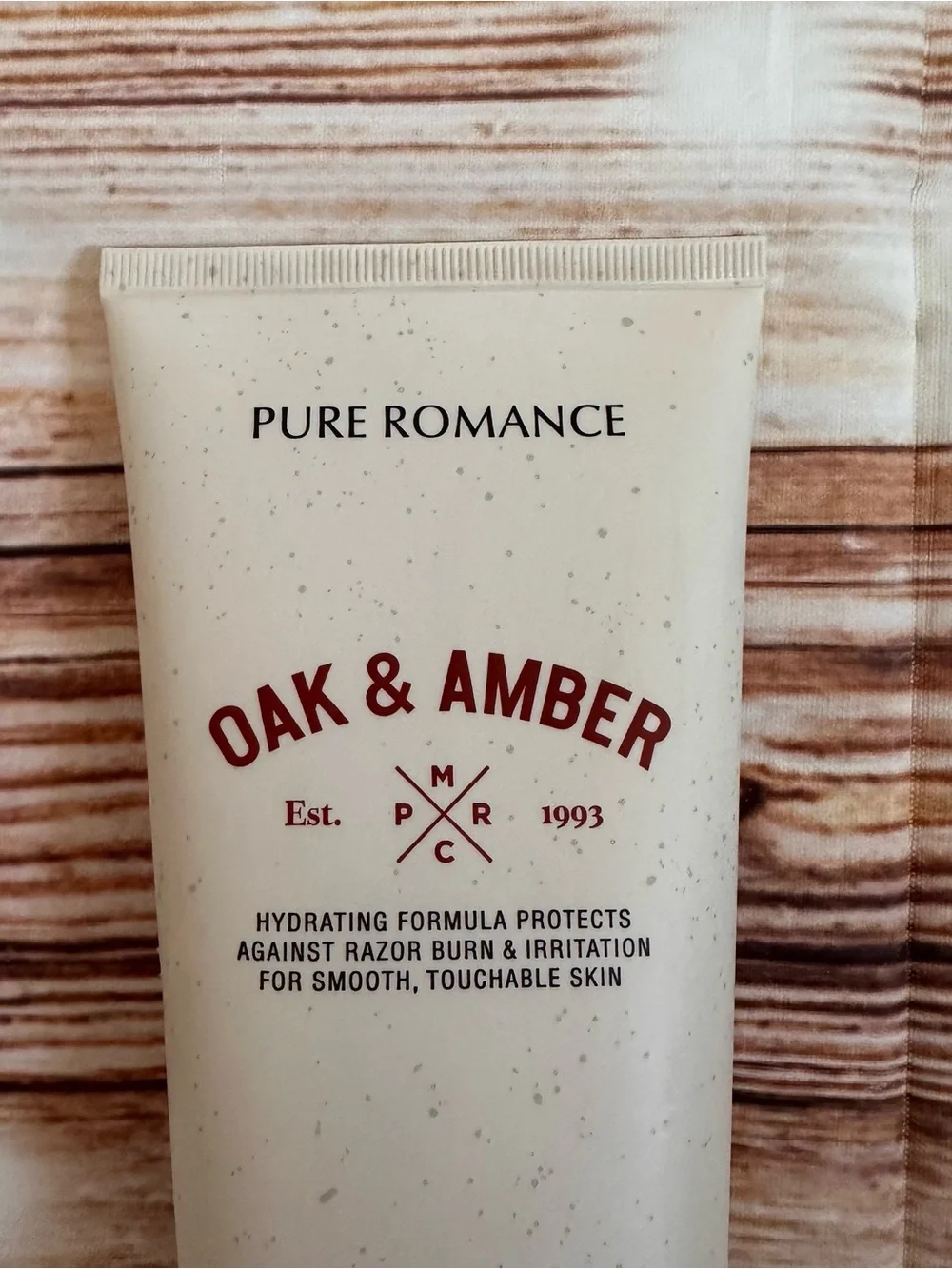 PR Oak & Amber Conditioning Shave Cream 8